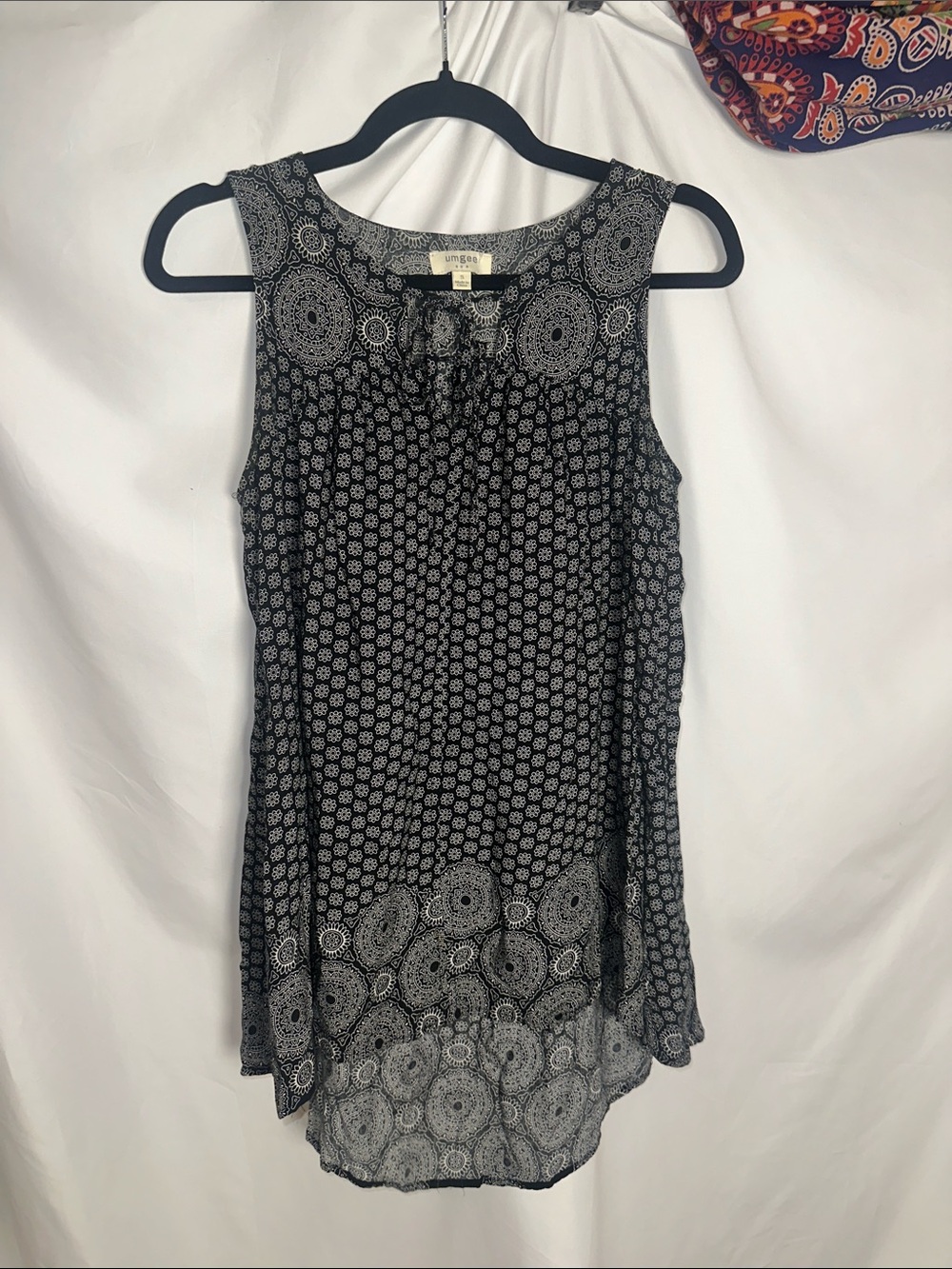 Umgee Black and White Printed Sleeveless Tunic Camisole